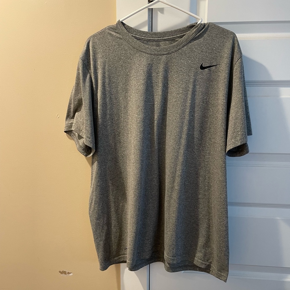 Dri-fit Nike t-shirt
